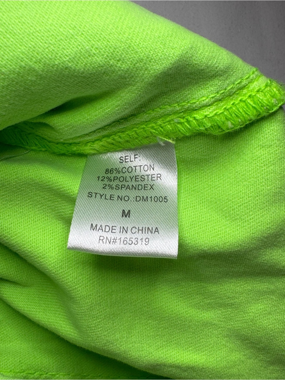 NWT! day+moon Women’s M Lime Green Denim Puff Sleeve Collared Zip/Button Romper - Picture 6 of 10